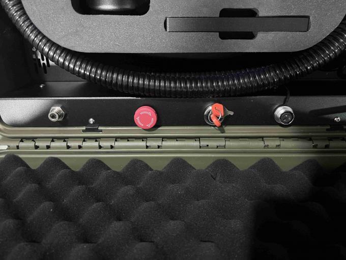 Pulse 200w 300w Suitcase Fiber Laser Cleaning Machine Rust Removal Machine 6